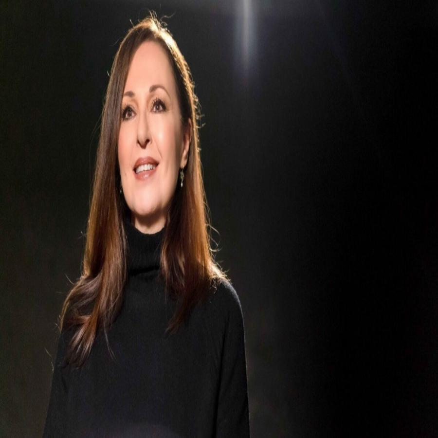 Κοραλία Καράντη: Η οικογένεια στην Αφρική, ο γάμος στα μεσάνυχτα, οι 2 χωρισμοί και το παιδί που μεγάλωσε μόνη