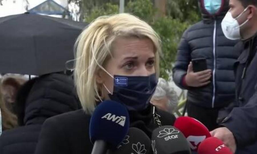 «Που είσαι αγοράκι μου»;: Σπάραξε η μητέρα του Τζώρτζη Μονογυιού – Στη Μύκονο η σορός του