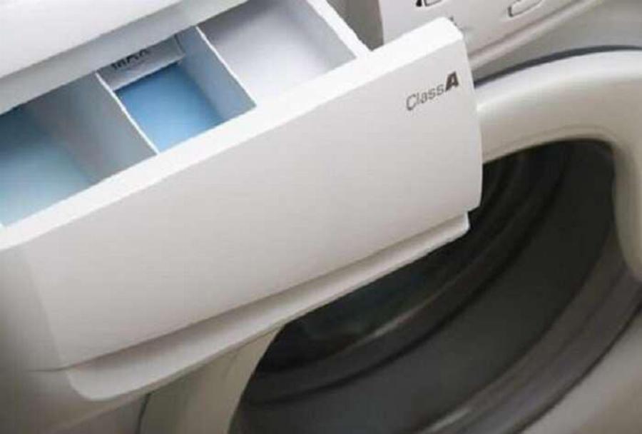 Ο τρόπος για να καθαρίσει η μούχλα από το συρτάρι στο πλυντήριο