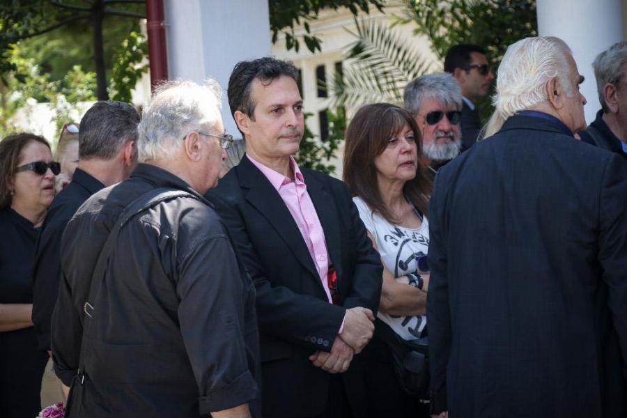 Κάτια Αθανασίου: Η δημοσιότητα, η σκληρή απάντηση όταν ζήτησε αύξηση, το περιθώριο και το τελευταίο αντίο