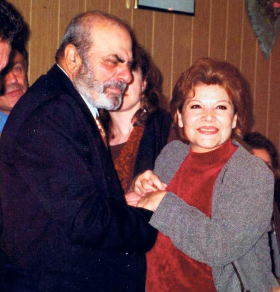 Πίτσα Παπαδοπούλου: Τα δύσκολα χρόνια, η αποθέωση από τον Καζαντζίδη και το “παιδί” που έχασε στη Μάντρα