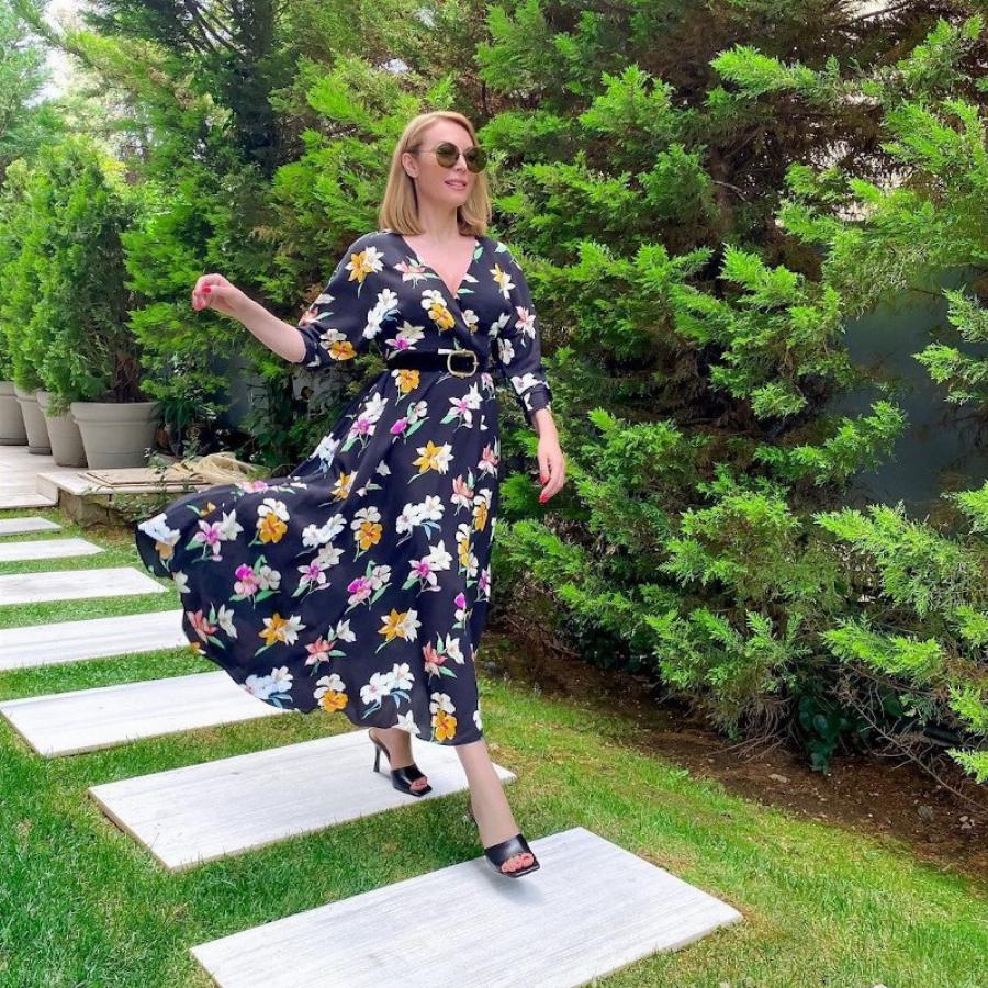 Στεφανίδου – Ευαγγελάτος: Το πανέμορφο σπίτι στην Κηφισιά, η λαμπερή κρεβατοκάμαρα και η μεγάλη κουζίνα