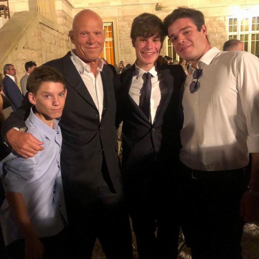 Εδουάρδος Καλημέρης: Ο γιος του Τζώνυ Καλημέρη έγινε 23 ετών και εντυπωσιάζει