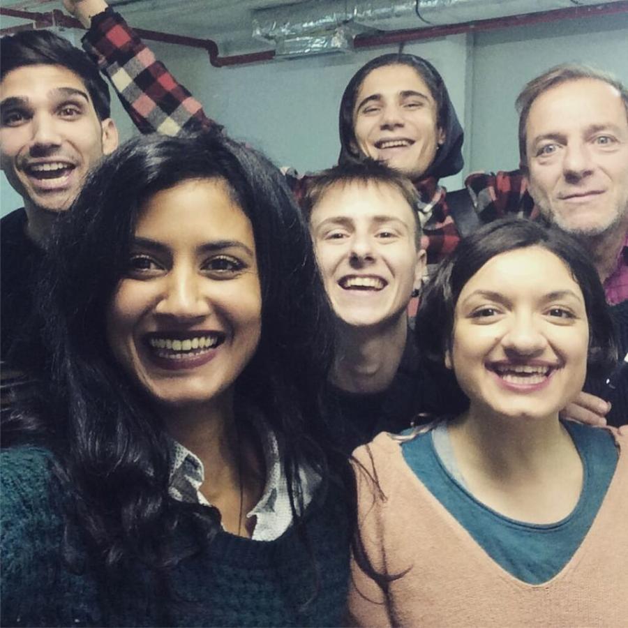 Κώστας Αρζόγλου: Η κόρη του, Ορόρα Μαριόν, μεγάλωσε, έχει εξωτική ομορφιά και ακολουθεί τα βήματα του πατέρα της