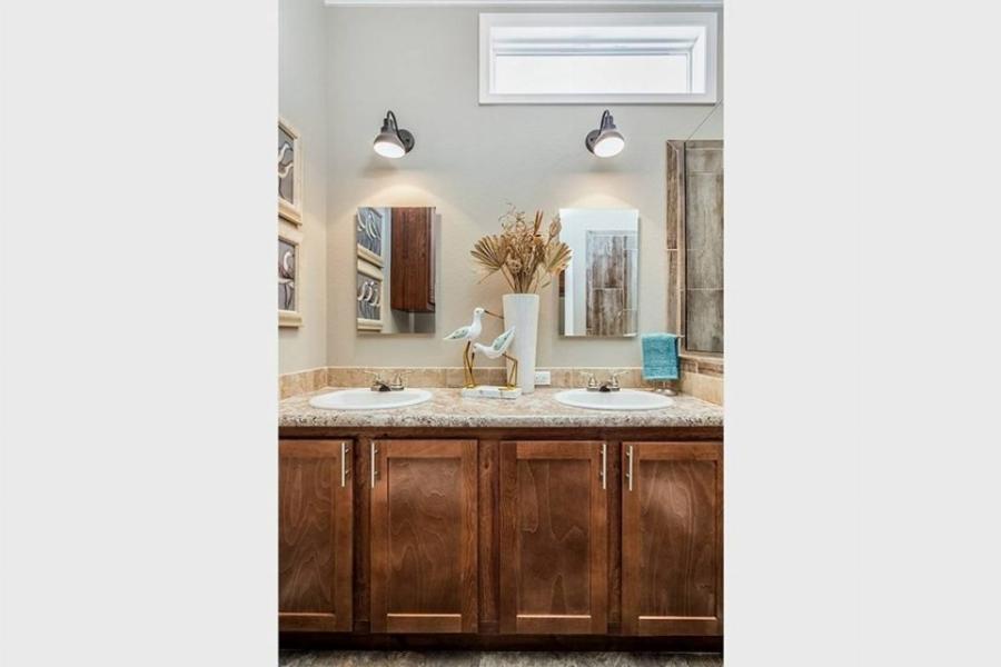 Φθηνό σπίτι: Έρχεται όπου θέλεις, χωράει άνετα 4 άτομα και το υπέροχο εσωτερικό του μοιάζει με υπερλούξ βίλα