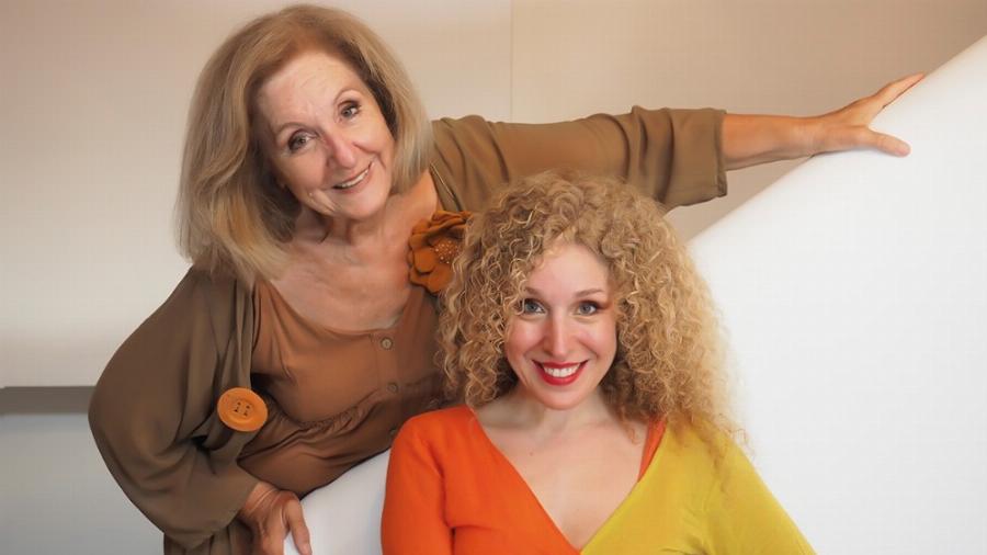 Χριστίνα Κουλουμπή: Η μητέρα Κάρμεν Ρουγγέρη, η πιο σημαντική γυναίκα στη ζωή της και το θέατρο για παιδιά