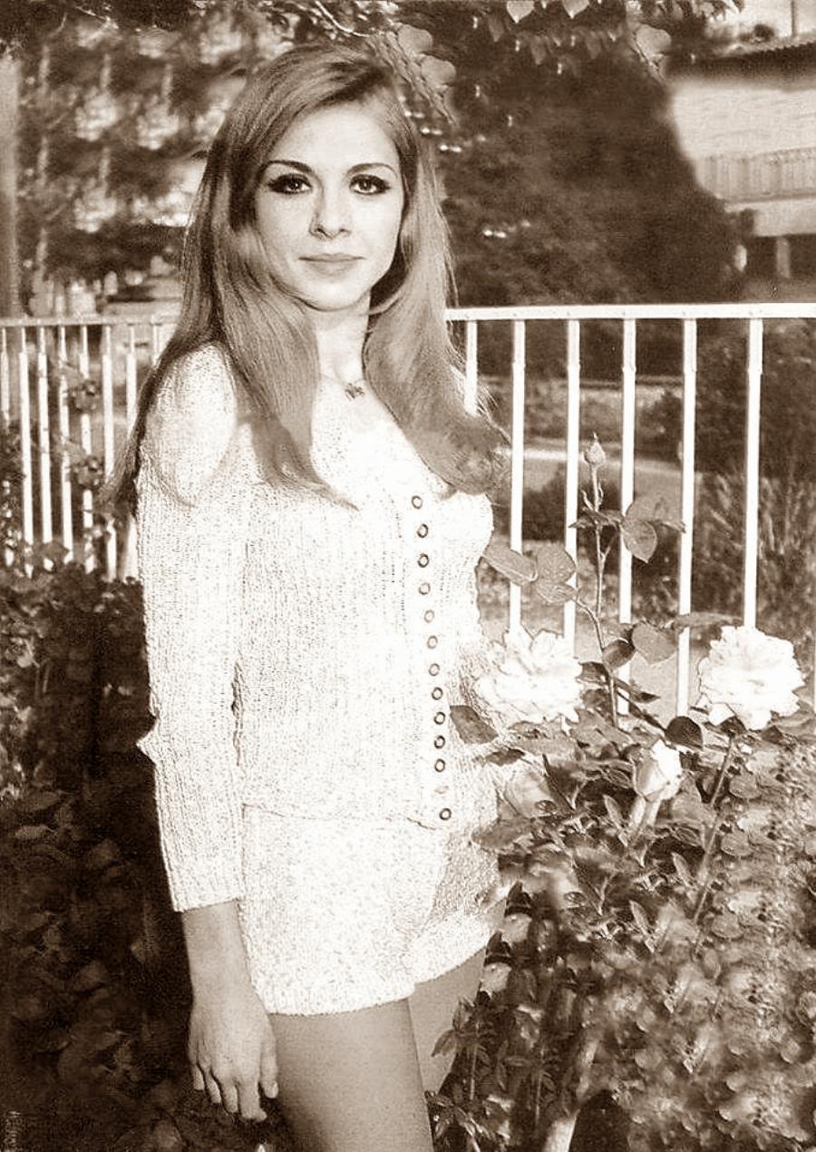 Βέρα Κρούσκα: Το μεγάλο ταλέντο, οι ταινίες, ο γάμος με τον Κώστα Αρζόγλου και ο μεγάλος φόβος της