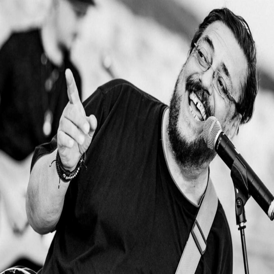 Λαυρέντης Μαχαιρίτσας: Η μεγάλη καριέρα, τα ναρκωτικά, η μανιοκατάθλιψη και το απρόσμενο φινάλε