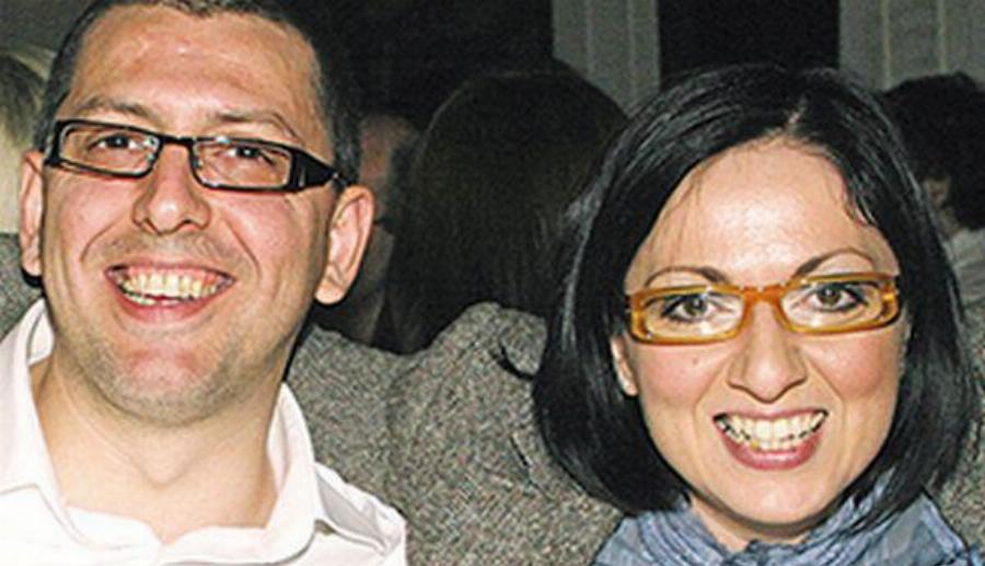 Σοφία Μουτίδου: Το χρονικό του θανάτου του πρώην συζύγου της –  Αυτοκτόνησε με μία σφαίρα στο κεφάλι, ενώ η κόρη τους ήταν 6 ετών