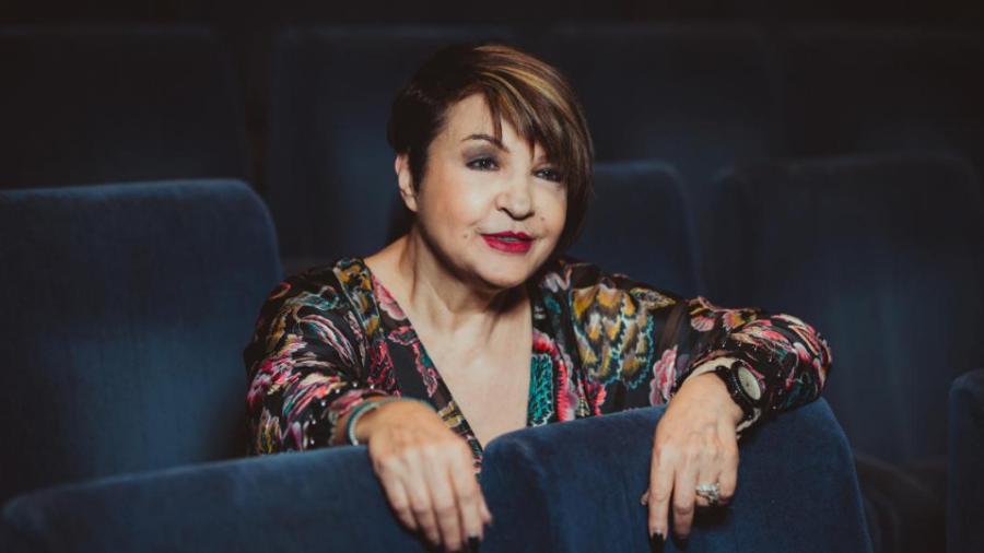 Κατιάνα Μπαλανίκα: Τα παιδικά χρόνια, τα οικονομικά προβλήματα, η μετακόμιση στο εξωτερικό και η ψυχοθεραπεία