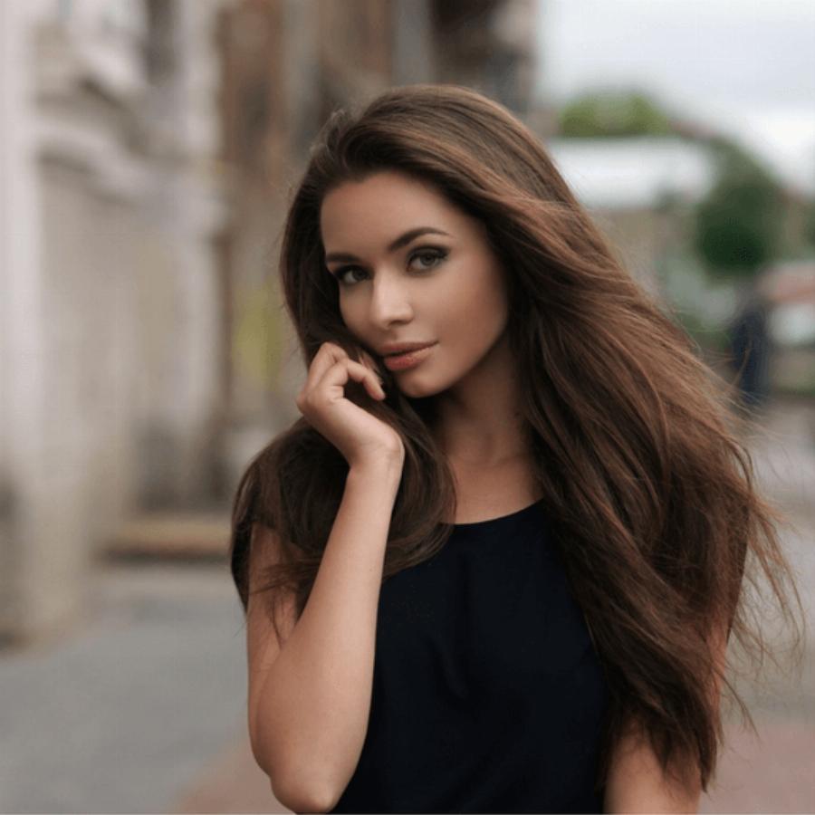 Συμβουλές ομορφιάς: Τα 12 εύκολα κόλπα για να δείχνετε φρέσκες και πιο νέες