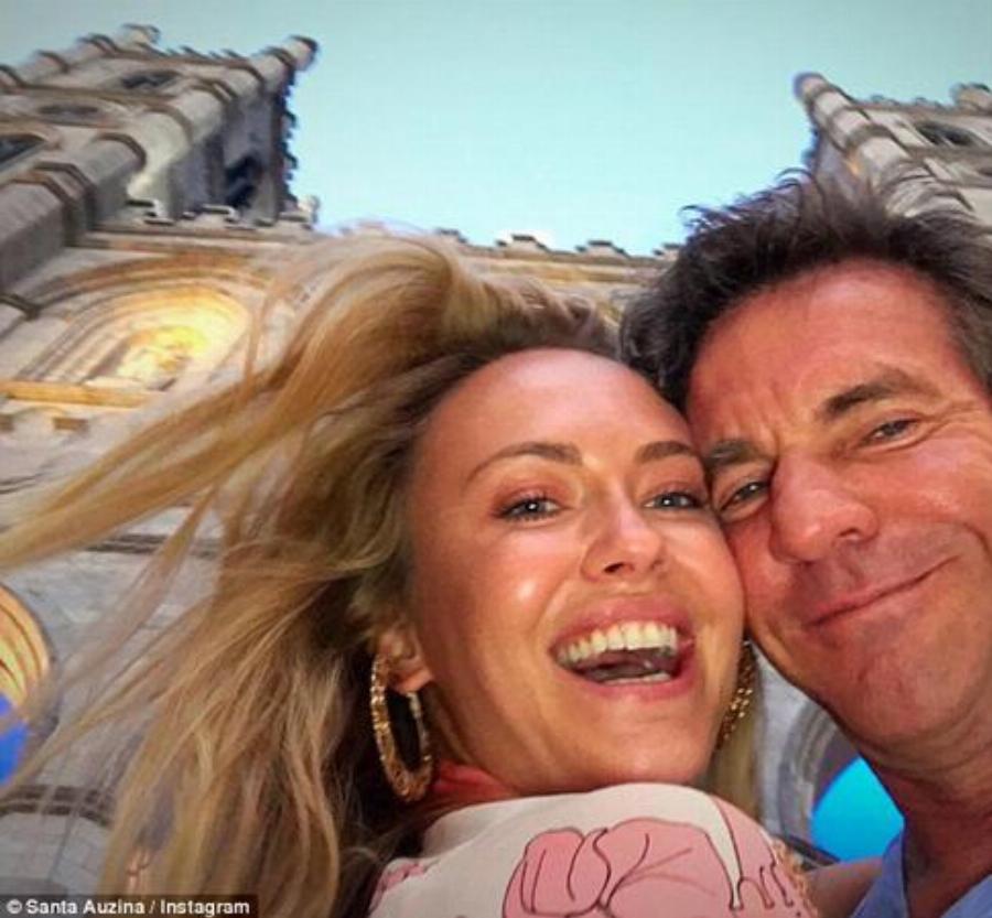 «Η αγάπη χρόνια δεν κοιτά»: Έλληνες διάσημοι και ξένοι που έχουν ως και 50 χρόνια διαφορά ηλικίας με τις συντρόφους τους