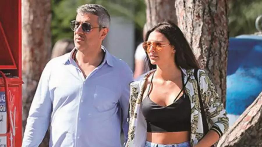 55άρης, γόης και πάμπλουτος: Ο σύντροφος της 29χρονης παίκτριας του Survivor, Ναυσικάς Παναγιωτακοπούλου