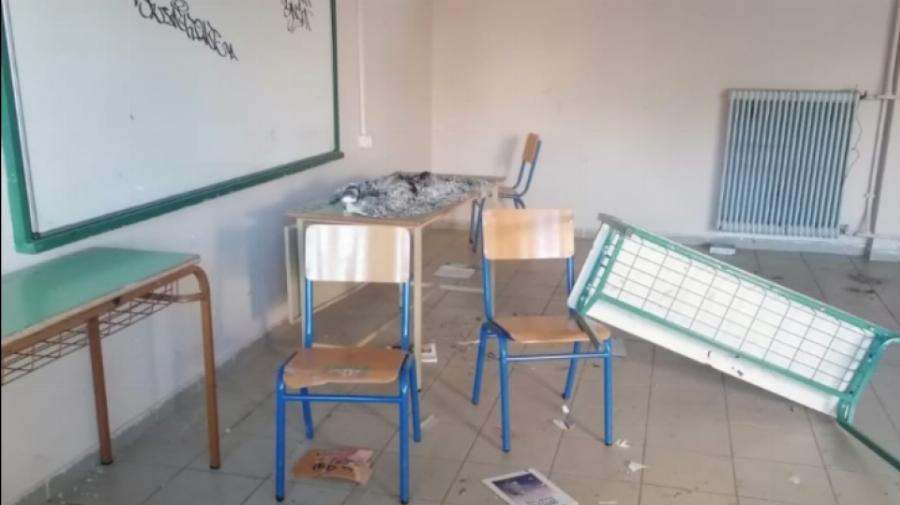 Δήμαρχος Παπάγου: Στέλνει τον λογαριασμό στους καταληψίες για τις ζημιές στα σχολεία