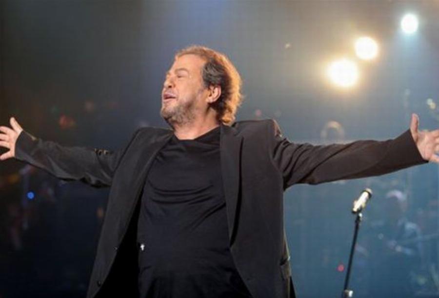 Γιάννης Πάριος: «Σύζυγος δεν είμαι καλός, αλλά καλός πατέρας δεν έπαψα να είμαι – Δεν έχω πολυτιμότερο πράγμα από τα παιδιά μου»