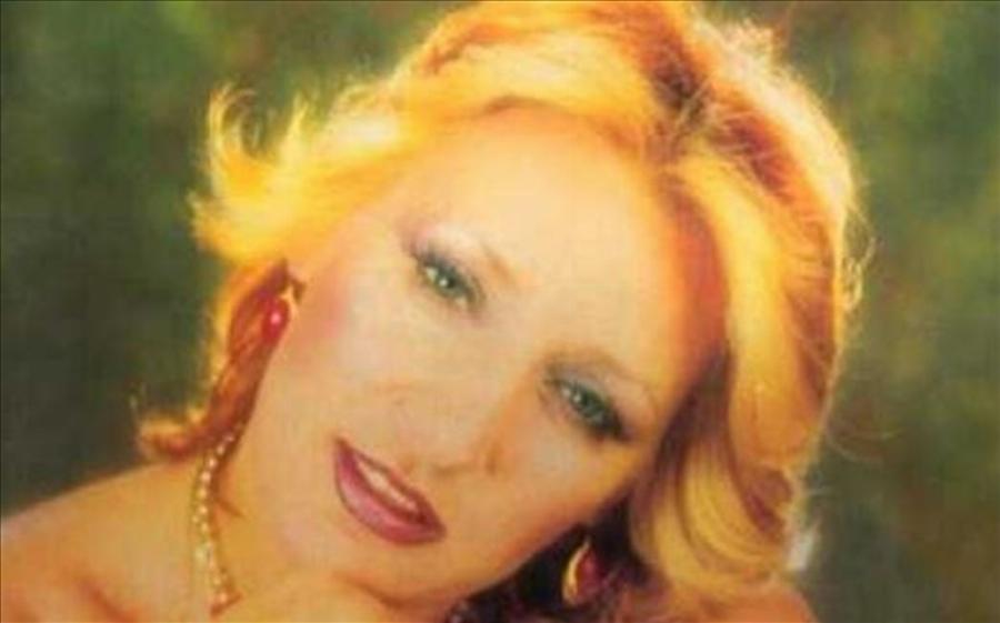 Μπέμπα Μπλανς: Η λαϊκή ντίβα με το πολυτάραχο βίο, η φυλάκιση στο σπίτι και το άδικο φινάλε