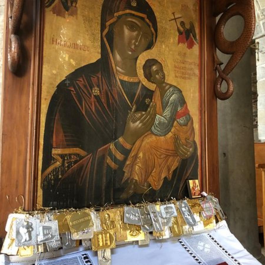 Νίκος Χαρδαβέλλας: «Χρωστάω τη ζωή μου στην Παναγία Εκατονταπυλιανή- Μου πήρε τον καρκίνο»