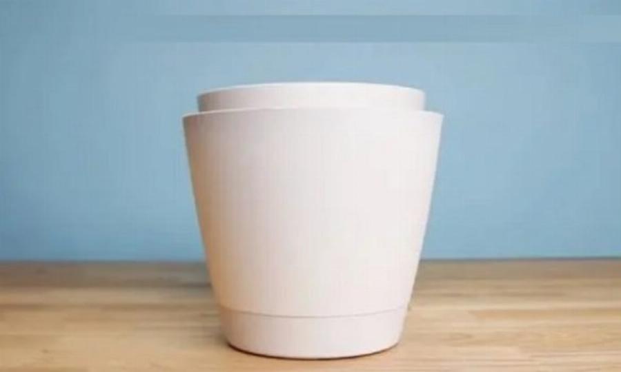 Ο τρόπος για να φτιάξετε φωτιζόμενες γλάστρες για μια ονειρεμένη ατμόσφαιρα στο μπαλκόνι ή την αυλή σας