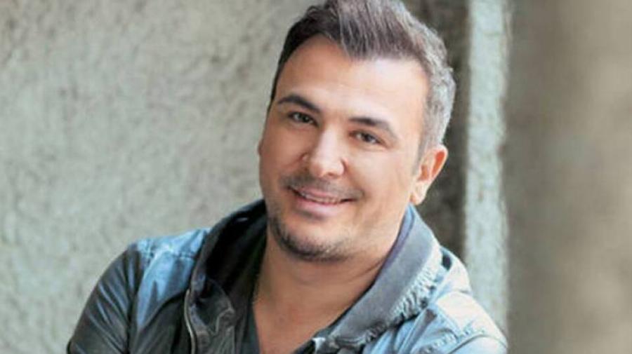 Έλληνες celebrities: Ποια είναι τα 11 άγνωστα επαγγέλματα που έκαναν οι Έλληνες καλλιτέχνες πριν γίνουν διάσημοι