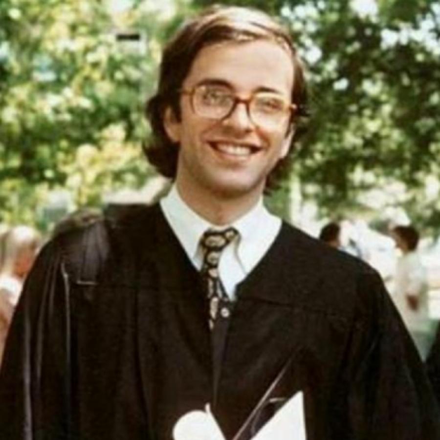 Σπάνιες και αδημοσίευτές φωτογραφίες των πολιτικών στα παιδικά τους χρόνια