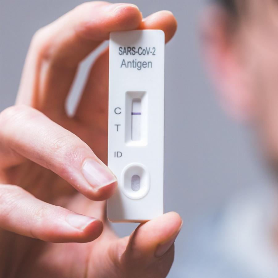 Ο μύθος του self test:  Τι σημαίνει όταν το αποτέλεσμα δείχνει μια αχνή γραμμή