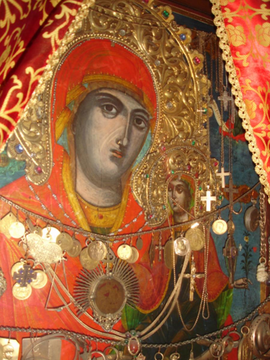 Σε θερμοκρασία «ζωντανού» σώματος το αριστερό πόδι της Αγίας Άννης