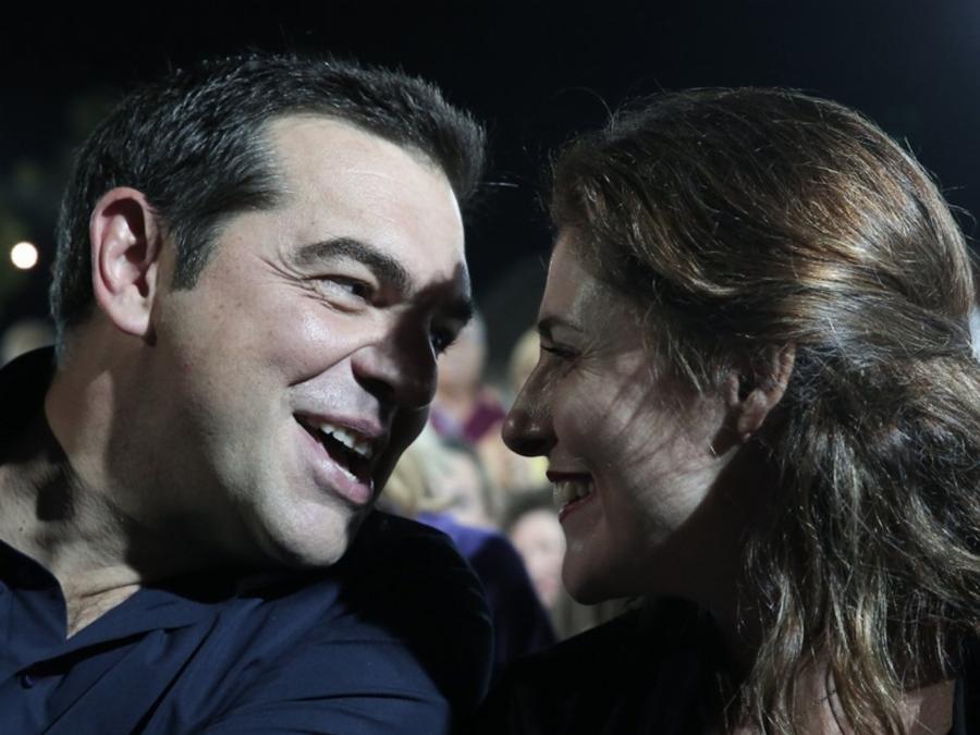 Αλέξης Τσίπρας: Το σύμφωνο ελεύθερης συμβίωσης, η δήλωση αθεΐας και η μεγάλη τιμή από τον Πατριάρχη