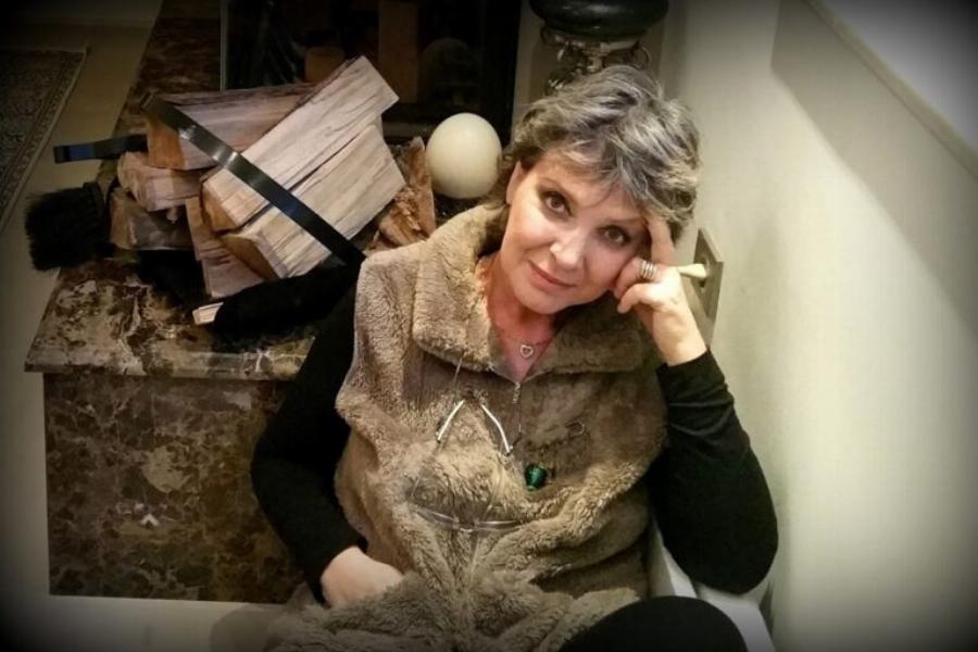 Πηνελόπη Σταυροπούλου: Οι κόρες της, η τελευταία της επιθυμία, ο αγώνας με το αλκοόλ, το άδοξο και πρόωρο τέλος της από καρκίνο