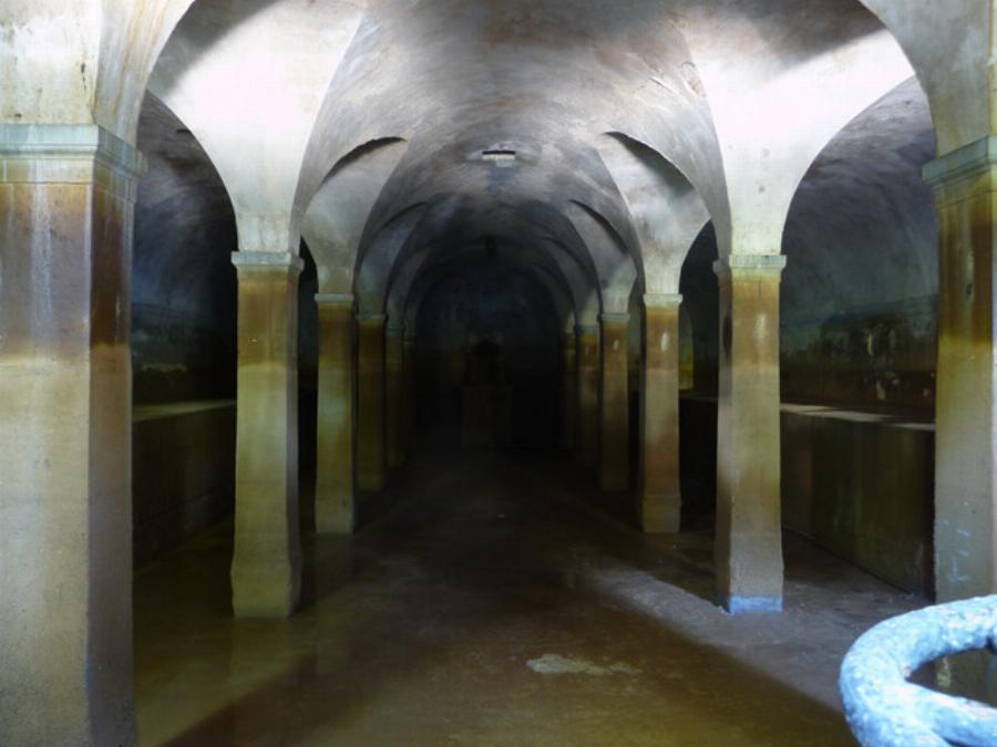 Καταφύγια της Αθήνας: Ταξίδι στη κρυφή και υπόγεια πόλη κάτω από την Αττική