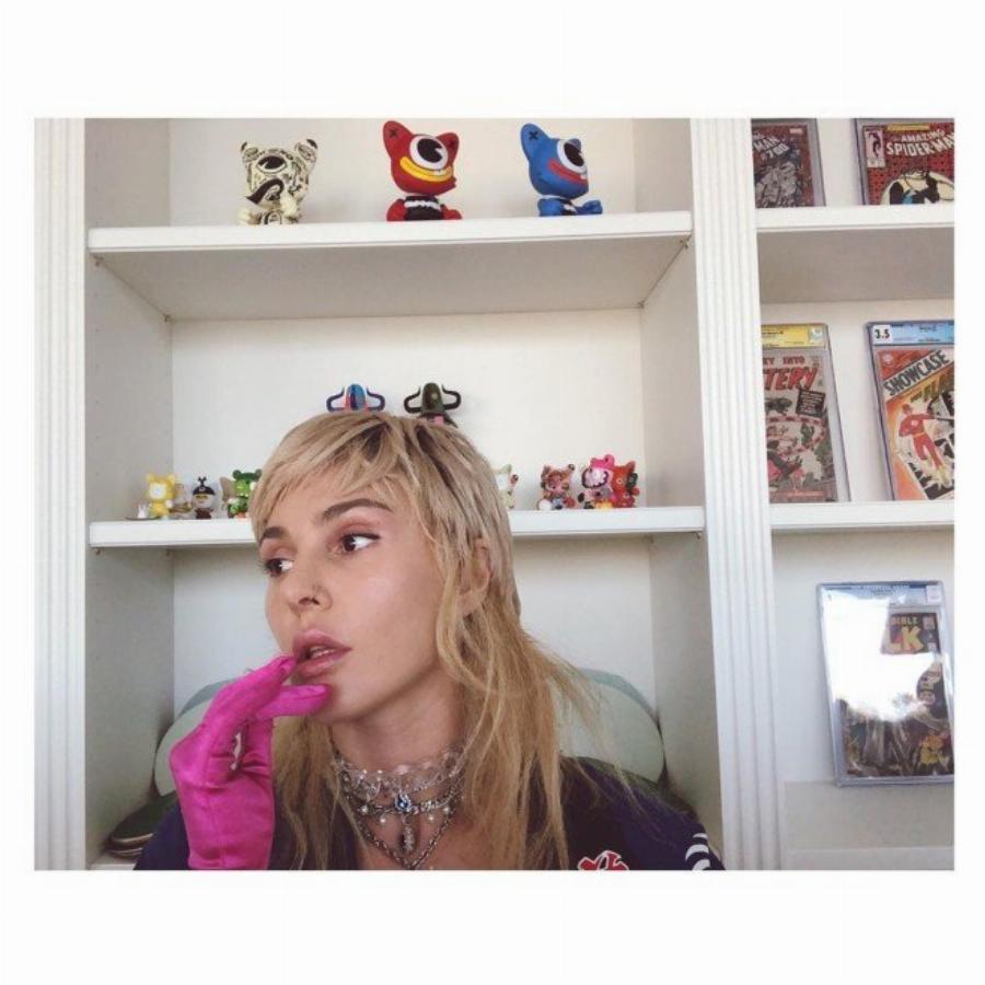 Τάμτα: Τα δύσκολα παιδικά χρόνια, ο γάμος που έκανε στα 14 και το πολυτελέστατο σπίτι με τον Πάρι Κασιδόκωστα