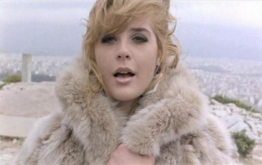 Τάνια Καψάλη: Τα χρυσά συμβόλαια, τα πρόστιμα και η ξαφνική απομόνωση