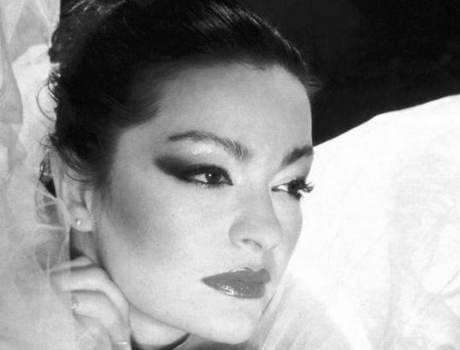 Τάνια Τσανακλίδου: Η σχέση που δεν ήταν περήφανη, το αυτοβιογραφικό σουξέ και η αρρώστια