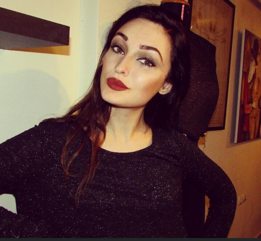 Τασσώ Καββαδία: Η πανέμορφη εγγονή της, Αργυρώ Καλλιάφα, μίλησε για το σοβαρό πρόβλημα υγείας που αντιμετώπισε