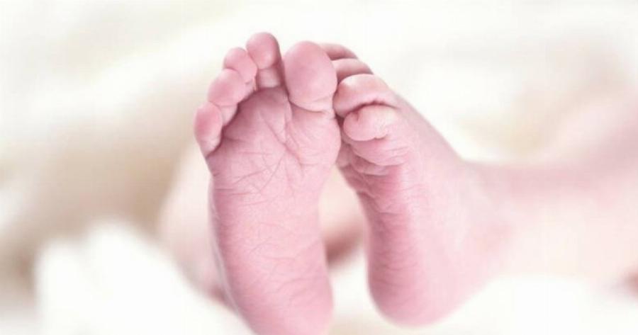 Τραγική είδηση: Πέθανε το νεογέννητο βρέφος 36χρονης διασωληνωμένης με κορωνοϊό