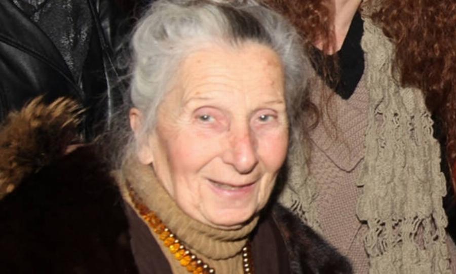 Τιτίκα Σαριγκούλη: Η αθυρόστομη γιαγιά, οι τεράστιες επιτυχίες, η μεγάλη φτώχεια και ο θάνατος από βαρύ εγκεφαλικό επεισόδιο