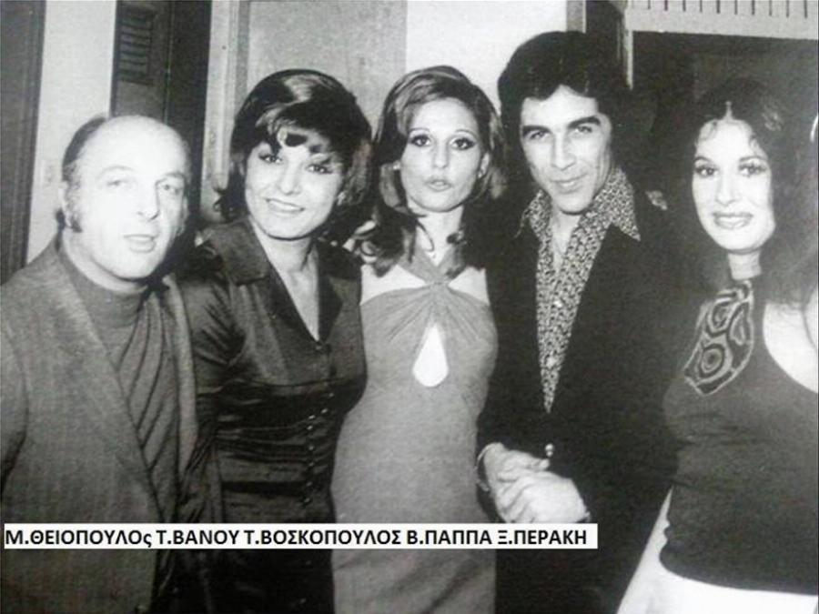 Τόλης Βοσκόπουλος: Ο «Άρχοντας» του ελληνικού τραγουδιού, οι θυελλώδεις έρωτες, η αγάπη του κόσμου και οι ατελείωτες επιτυχίες