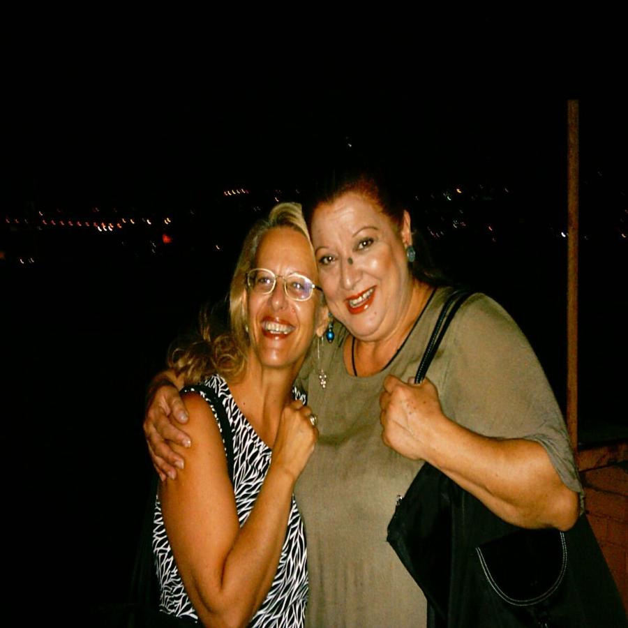 Τζέσυ Παπουτσή: To συγκλονιστικό τροχαίο, οι γάμοι και το σοβαρό πρόβλημα υγείας