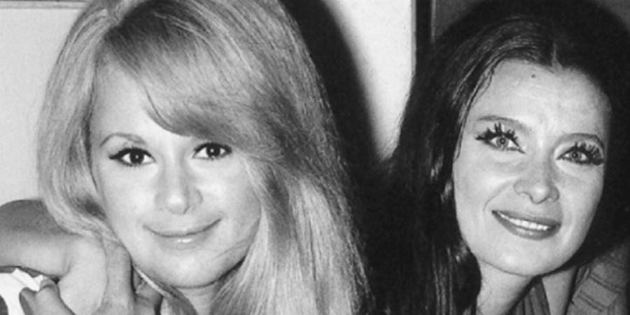 Τζένη Καρέζη: Οι δύο γάμοι από πάθος και έρωτα, η δεξίωση που άφησε εποχή και η σχέση με την Αλίκη Βουγιουκλάκη