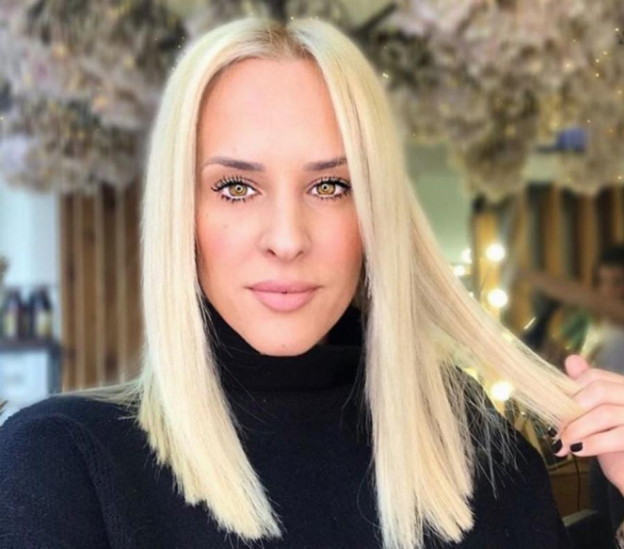 Οι διάσημες Ελληνίδες που μιλούν ανοιχτά για τις αποβολές τους – 16 διάσημες γυναίκες δίνουν κουράγιο από την εμπειρία τους