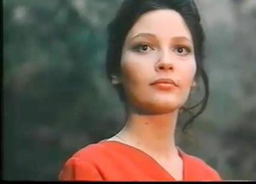 Έζησαν την απόλυτη φτώχεια και δεν το έβαλαν κάτω: 12 περιπτώσεις Έλληνων ηθοποιών που βίωσαν κρίση