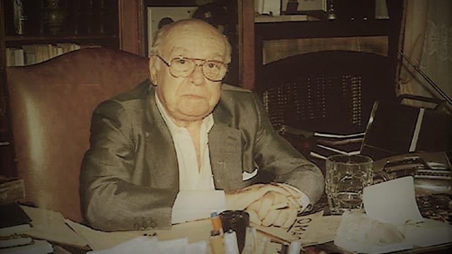 Αλέκος Σακελλάριος: Οι 8 πασίγνωστες ελληνικές ταινίες στις οποίες έπαιξε ως ηθοποιός και δεν τον καταλάβαμε