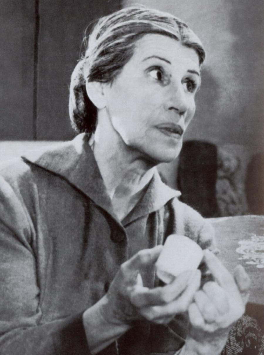 «Ορφάνια, φτώχεια, ανέχεια»: Το σενάριο της ζωής της Γεωργίας Βασιλειάδου που ελάχιστοι γνωρίζουν