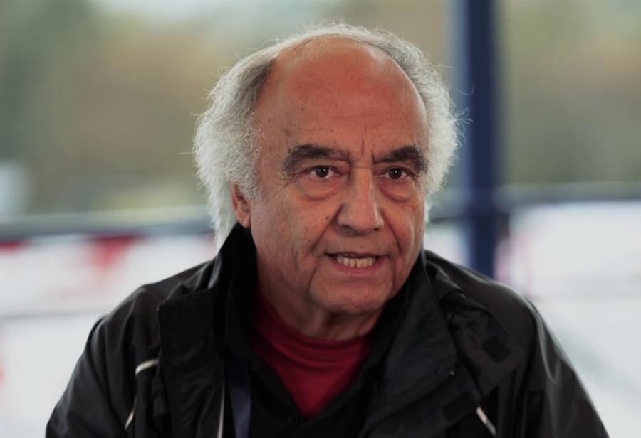 «Έκρηξη» Ιαβέρη: «Ο Έλληνας τρίβλακας οδηγός με κινητό, τσιγάρο και καφέ!»