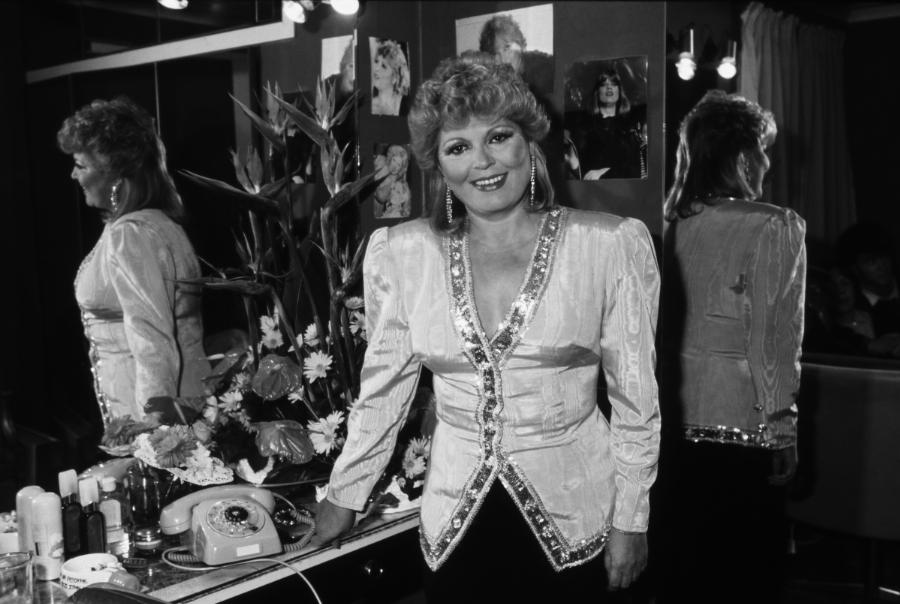 Ρίτα Σακελλαρίου: Πως κατάφερε να κάνει κρυφά καριέρα και οι δύσκολες στιγμές στην ζωή της