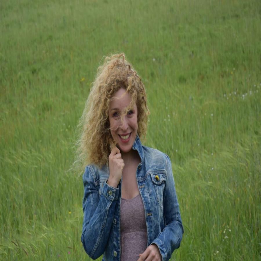 Χριστίνα Κουλουμπή: Η μητέρα Κάρμεν Ρουγγέρη, η πιο σημαντική γυναίκα στη ζωή της και το θέατρο για παιδιά