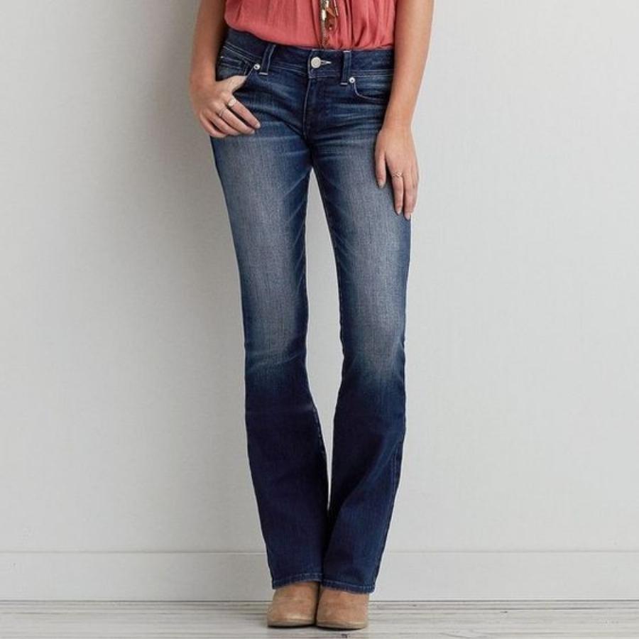 Κλασικά κομμάτια που θα είναι πάντα στη μόδα: 10 στιλάτα κομμάτια που κάθε γυναίκα πρέπει να έχει στην ντουλάπα της