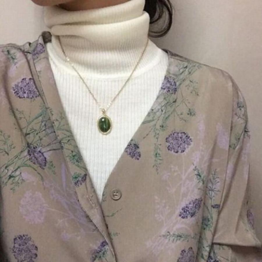 Κλασικά κομμάτια που θα είναι πάντα στη μόδα: 10 στιλάτα κομμάτια που κάθε γυναίκα πρέπει να έχει στην ντουλάπα της