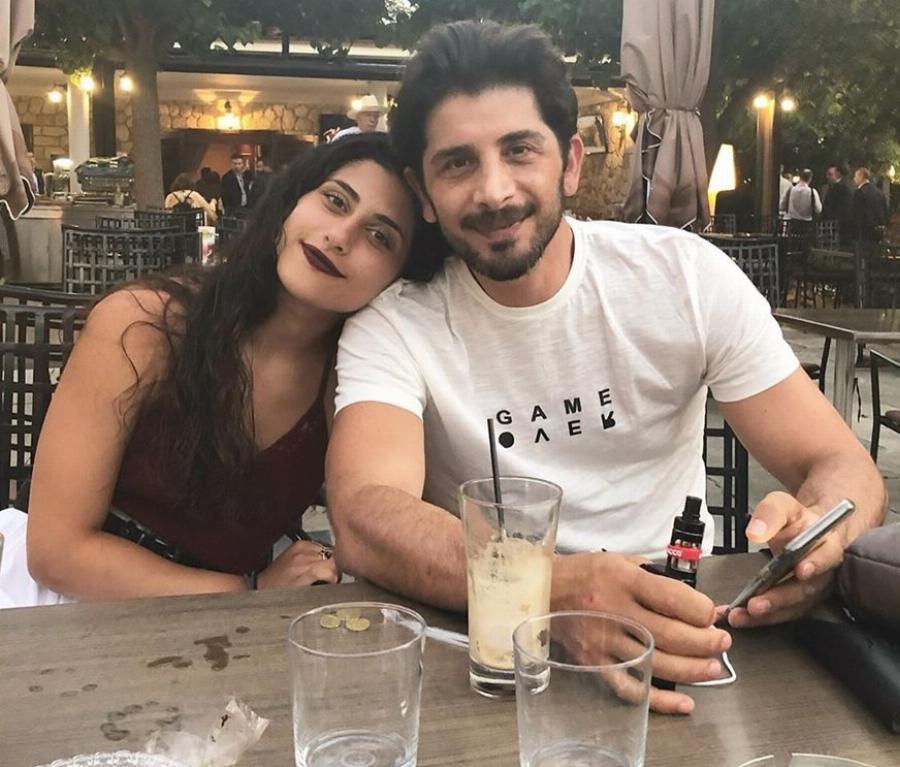 Χρήστος Σπανός: Ο έρωτας με τη καθηγήτριά του, οι διάσημοι κουμπάροι, η πανέμορφη κόρη και το συγκινητικό αντίο στον πατέρα του