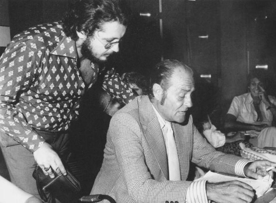 Μεγάλος ηθοποιός και σπουδαίος άνθρωπος: 13 σπάνιες φωτογραφίες από την ζωή του Λάμπρου Κωνσταντάρα