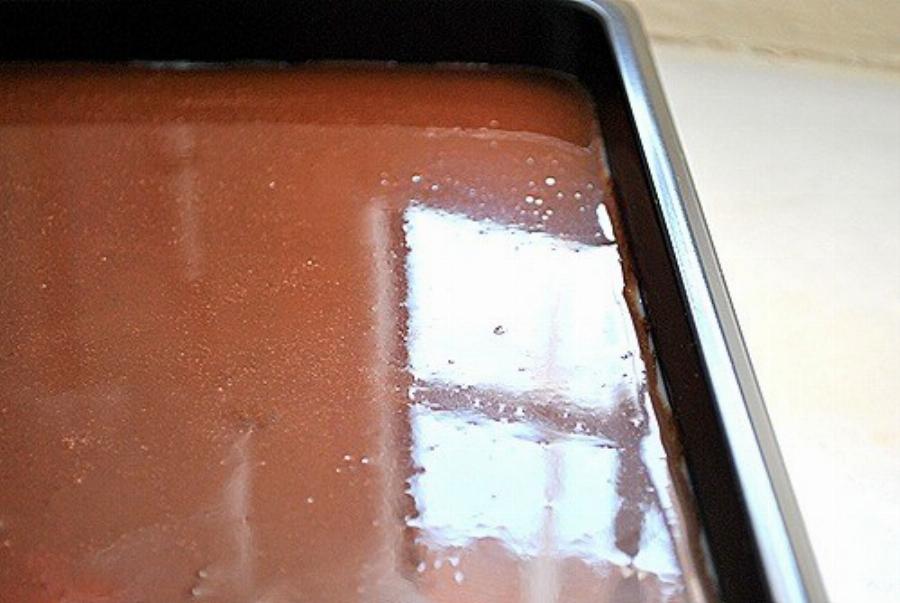 Θα γλείφετε τα δάχτυλά σας: Λαχταριστό ΚΩΚ στο ταψί – Μία συνταγή για απέραντη νοστιμιά